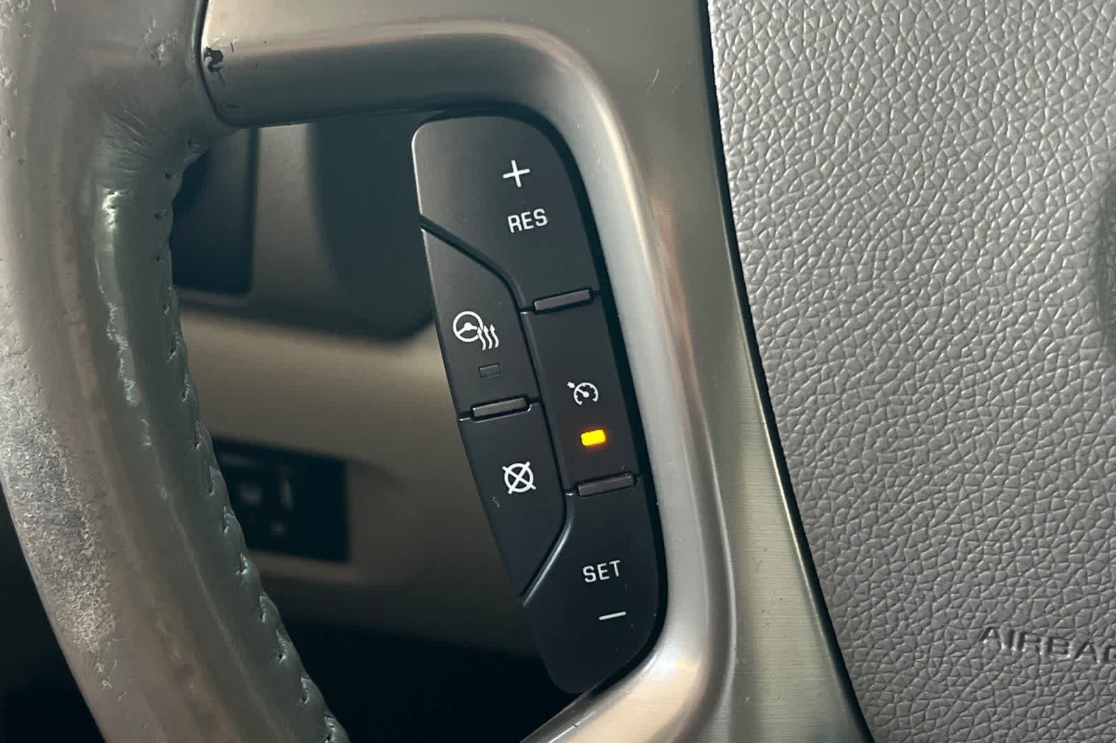 Used 2012 Chevrolet Tahoe LTZ AWD/4WD image 31