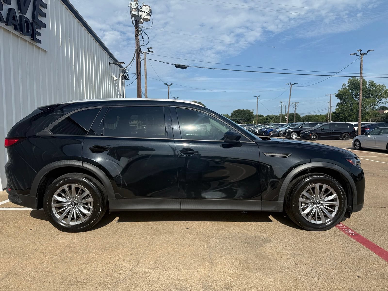 Used 2024 MAZDA CX-90 3.3 Turbo w/ Preferred Plus AWD/4WD image 3