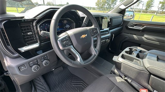 New 2024 Chevrolet Silverado 1500 LT w/ All Star Edition Plus image 3