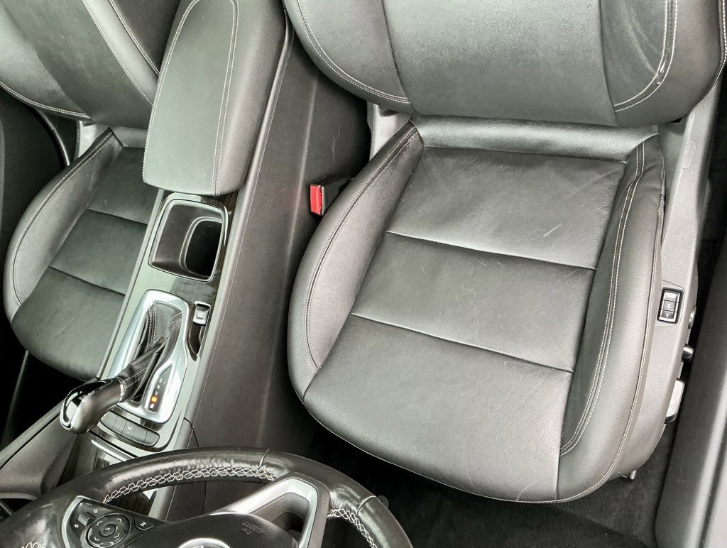 Used 2018 Buick Regal Essence w/ Driver Confidence Package #1 image 39