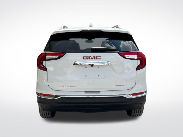 Used 2024 GMC Terrain SLT AWD/4WD image 4