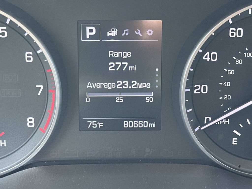 Used 2018 Hyundai Elantra Value Edition FWD image 21