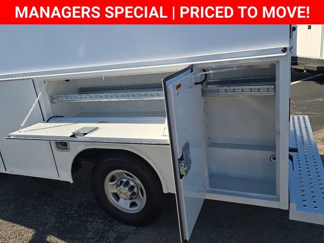 New 2025 Chevrolet Express 3500 w/ Power Convenience Package RWD image 17