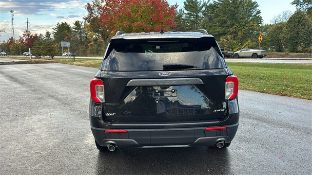 Used 2024 Ford Explorer XLT w/ Equipment Group 202A image 30