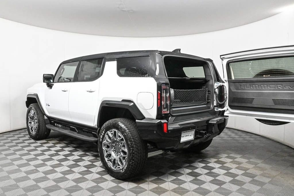 New 2025 GMC Hummer EV 3X w/ LPO, Cargo Utility Package image 22