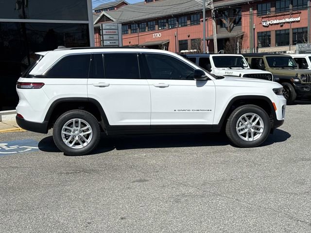 New 2026 Jeep Grand Cherokee Laredo image 38