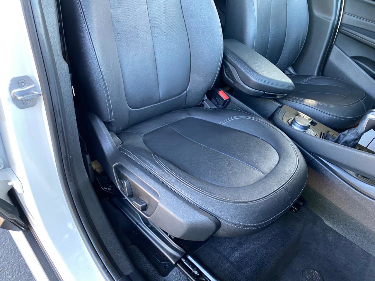 Used 2017 BMW X1 sDrive28i FWD image 44