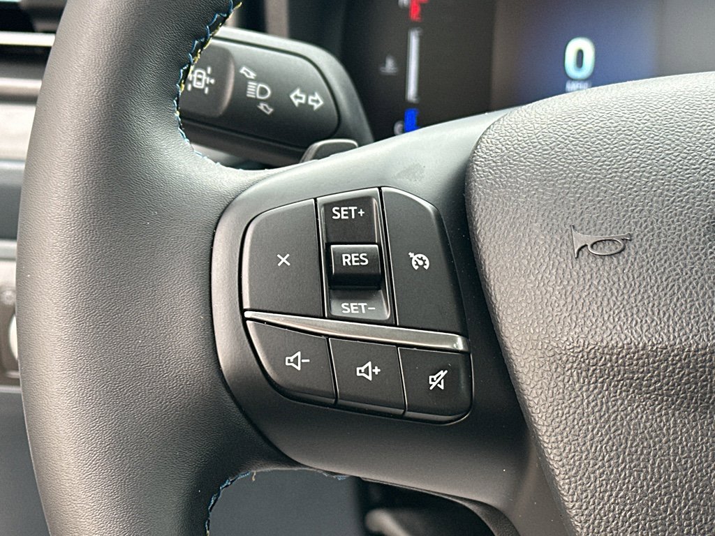 New 2025 Ford Maverick Lobo image 14