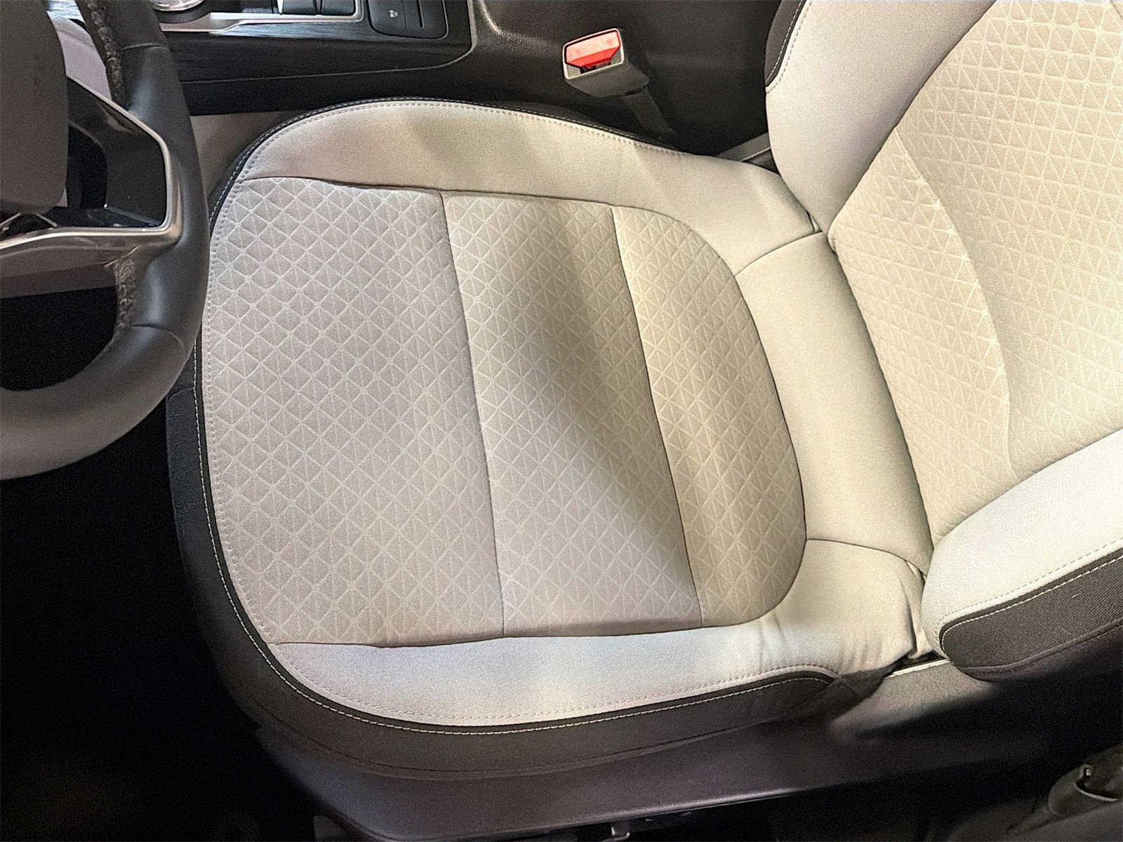 Used 2024 Ford Escape Active image 19