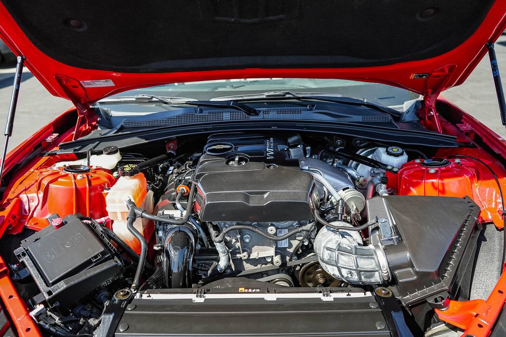Used 2023 Chevrolet Camaro LT RWD image 29