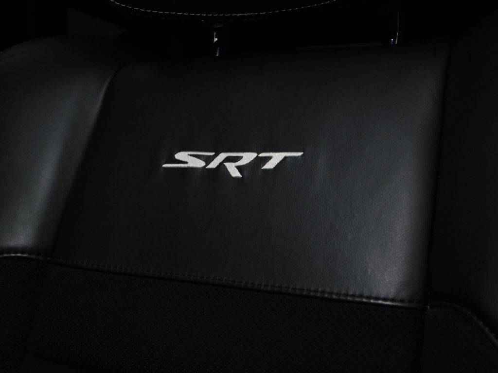 Used 2021 Jeep Grand Cherokee SRT image 39