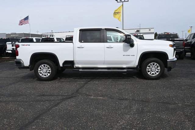 Used 2020 Chevrolet Silverado 2500 LT w/ All Star Edition AWD/4WD image 3