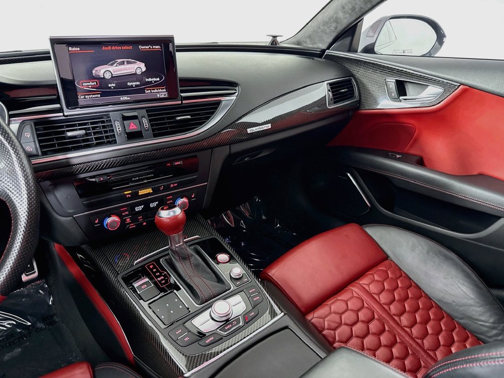 Used 2016 Audi RS 7 Prestige w/ Carbon-Optic Package AWD/4WD image 25