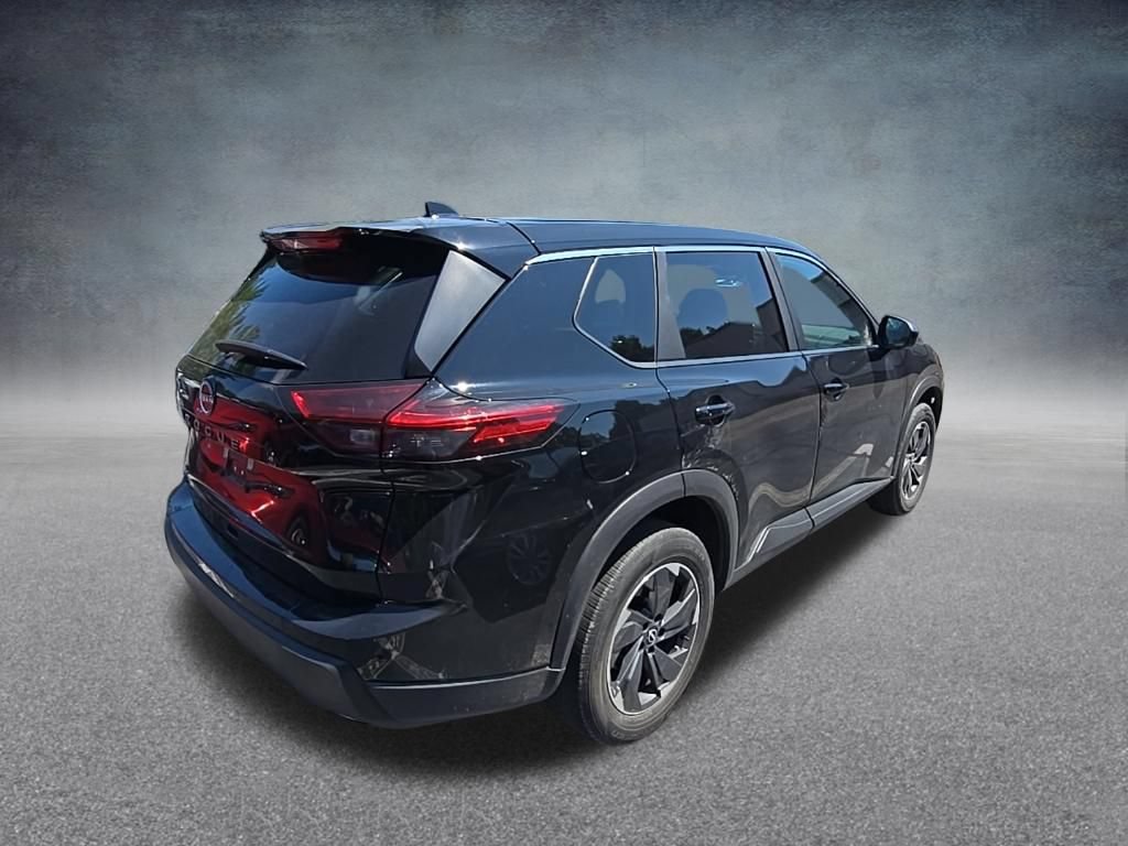 Used 2025 Nissan Rogue SV FWD image 8