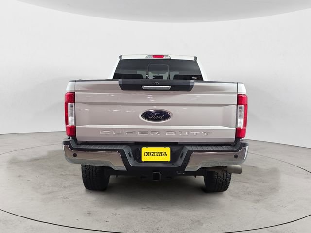 Used 2019 Ford F350 Lariat w/ Lariat Value Package image 4