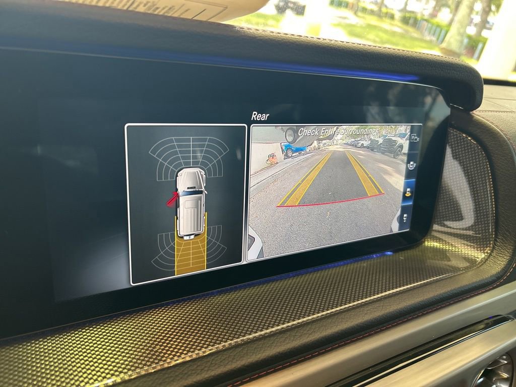 Used 2022 Mercedes-Benz G 550 w/ G Manufaktur Interior Package image 9