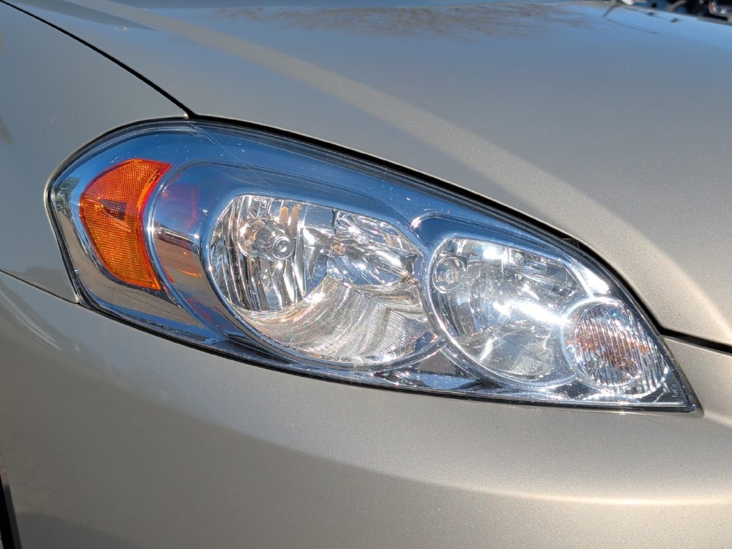 Used 2008 Chevrolet Impala LT FWD image 41