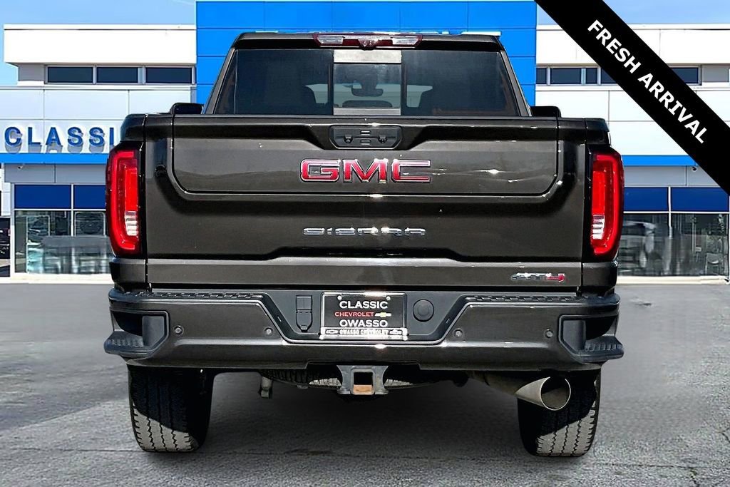 Used 2020 GMC Sierra 2500 AT4 w/ AT4 Premium Package image 6