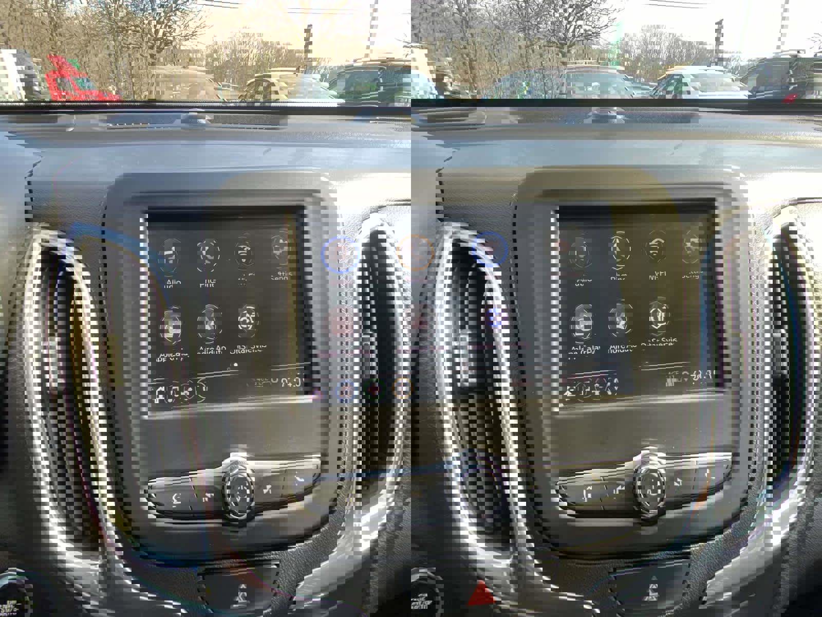 Used 2021 Chevrolet Equinox LT image 15