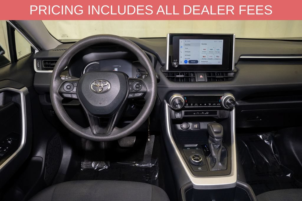 Certified 2025 Toyota RAV4 LE AWD/4WD image 6
