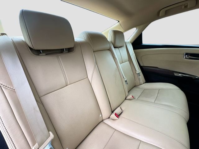 Used 2013 Toyota Avalon Limited image 28