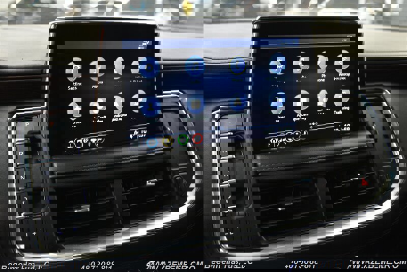 Used 2021 Chevrolet Suburban LT RWD image 33