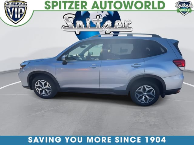 Used 2021 Subaru Forester Premium AWD/4WD image 6