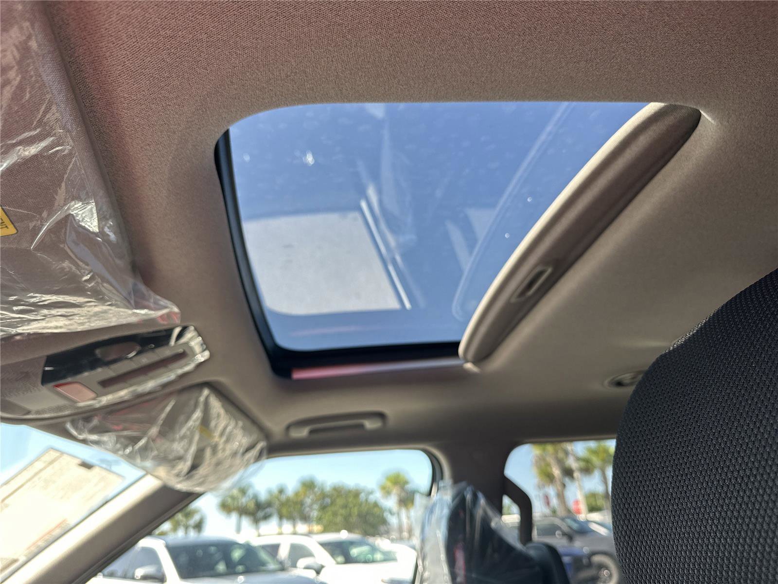 New 2026 Kia EV9 Wind image 10