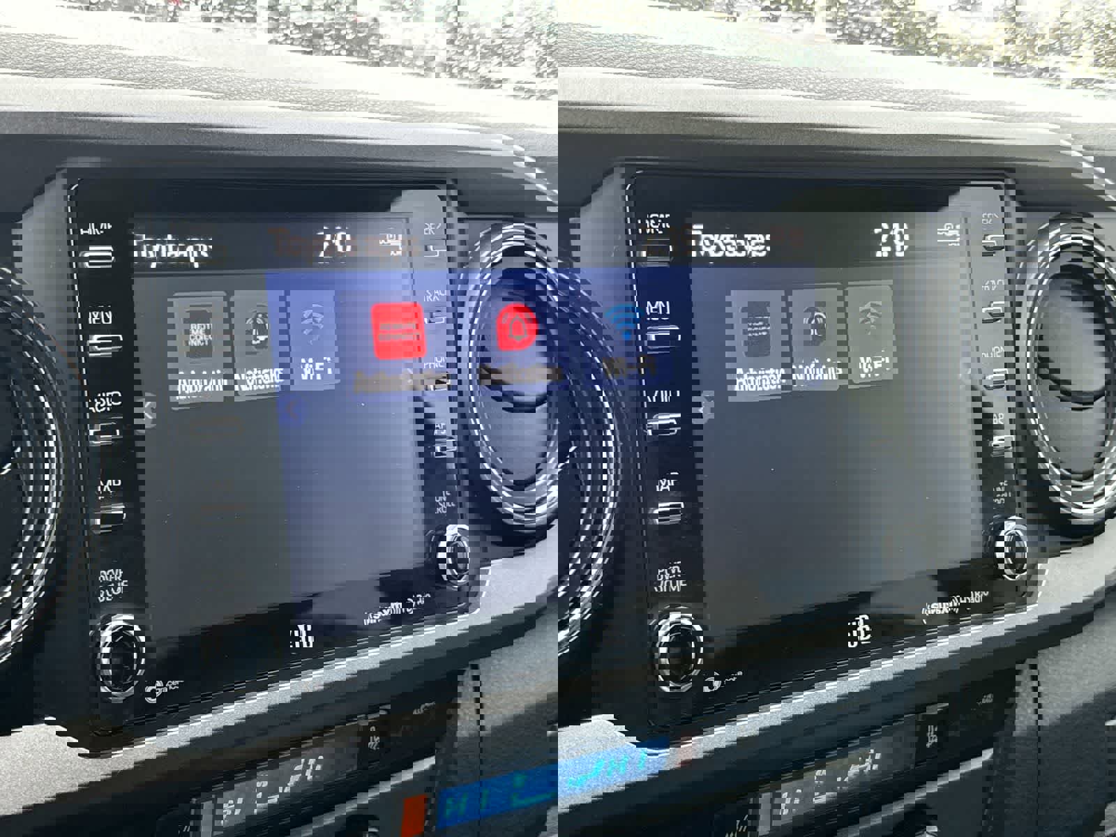 Used 2023 Toyota Tacoma TRD Sport w/ TRD Premium Sport Package image 21