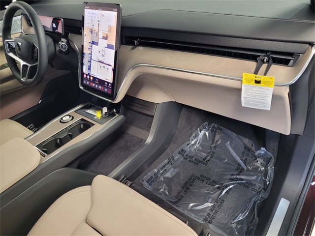 New 2025 Volvo EX90 Ultra image 15