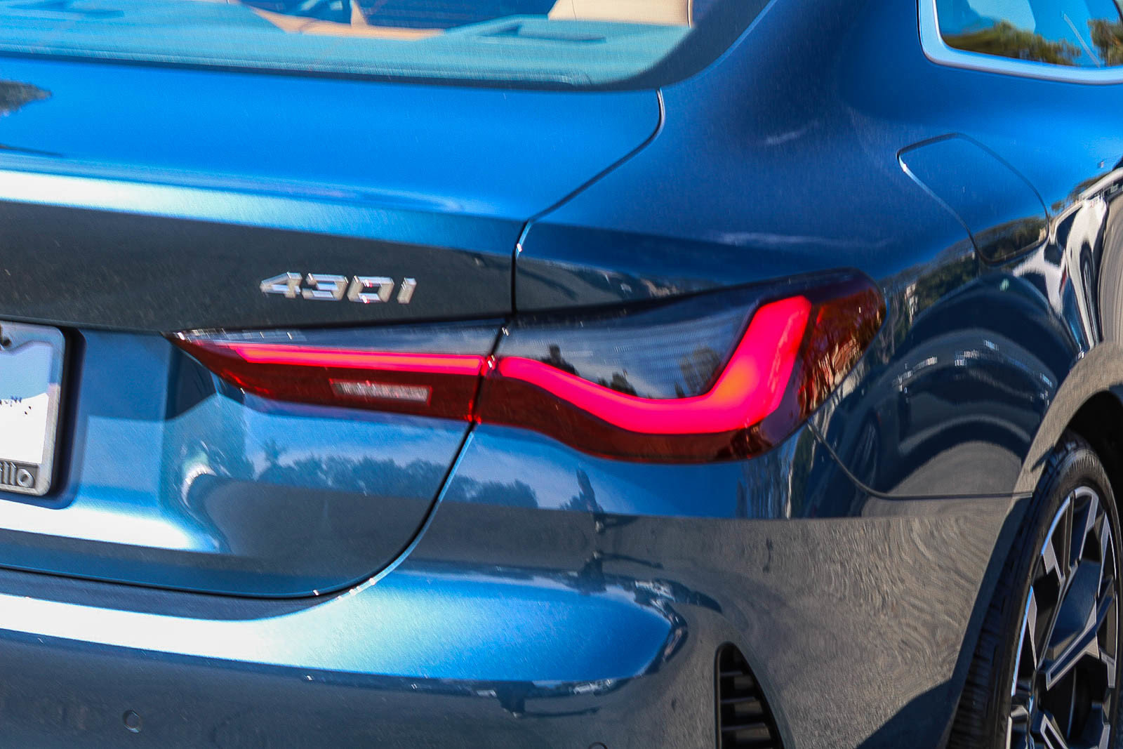 Certified 2025 BMW 430i Coupe w/ Convenience Package image 7