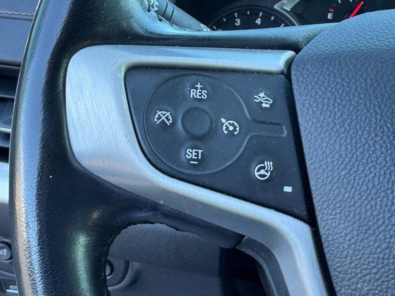 Used 2021 GMC Terrain SLT w/ Elevation Edition image 18