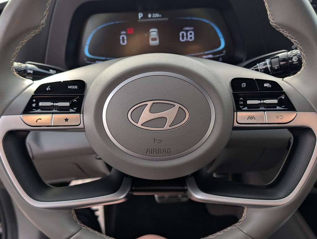 Certified 2025 Hyundai Elantra Sport FWD image 19