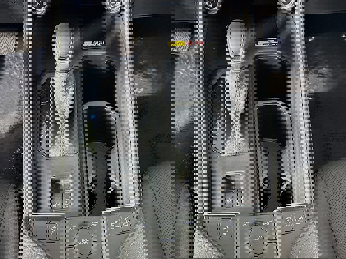 Used 2024 Toyota Grand Highlander XLE image 18