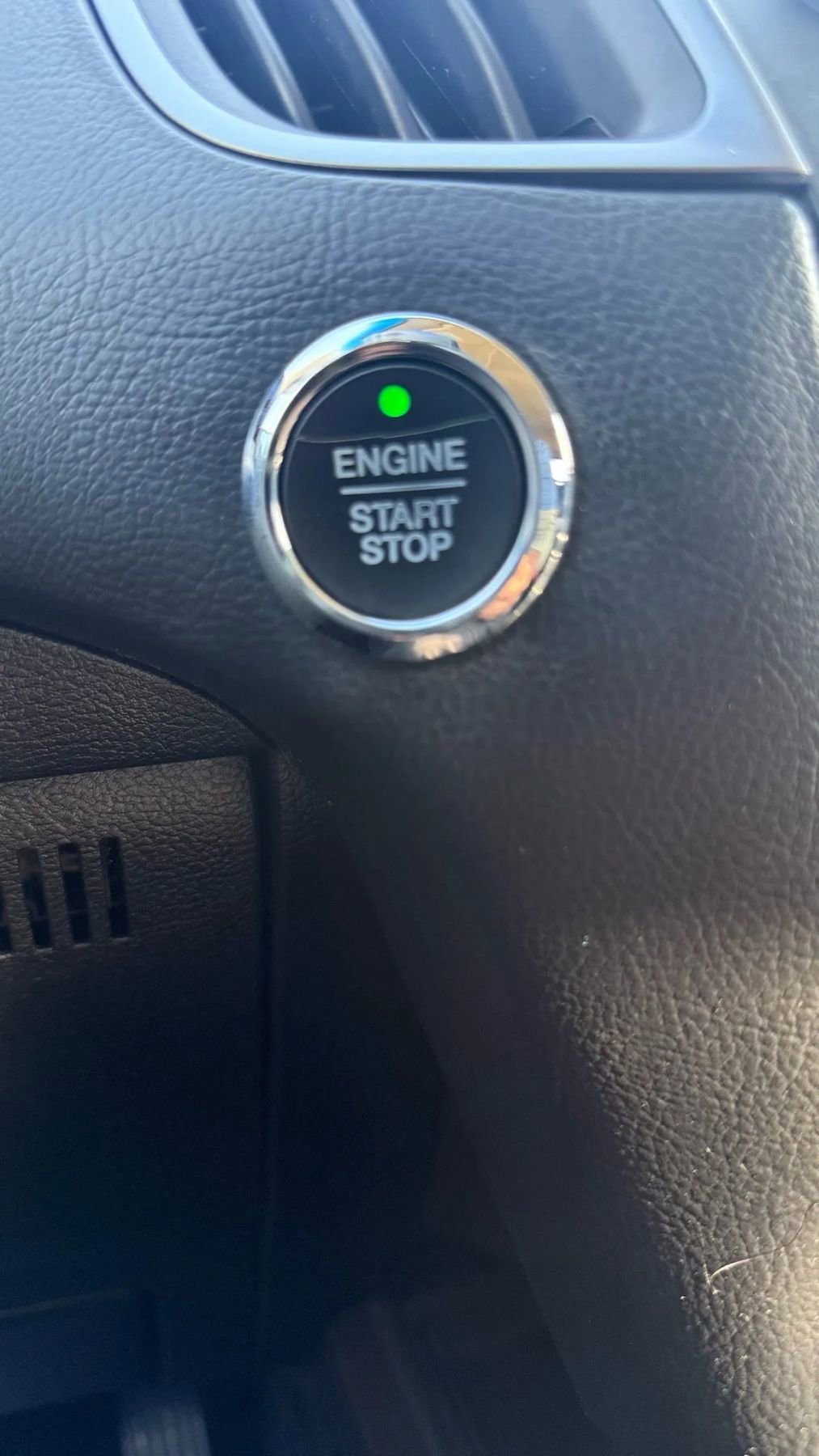Used 2018 Ford Edge SE AWD/4WD image 18