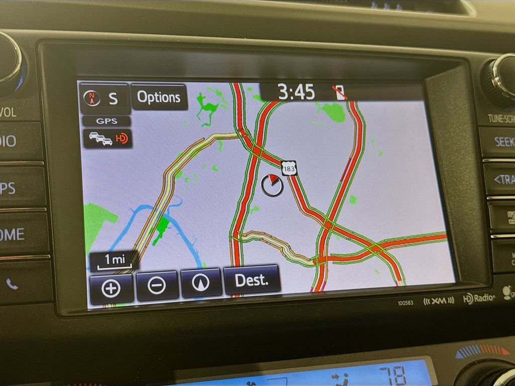 Used 2018 Toyota RAV4 Adventure image 15