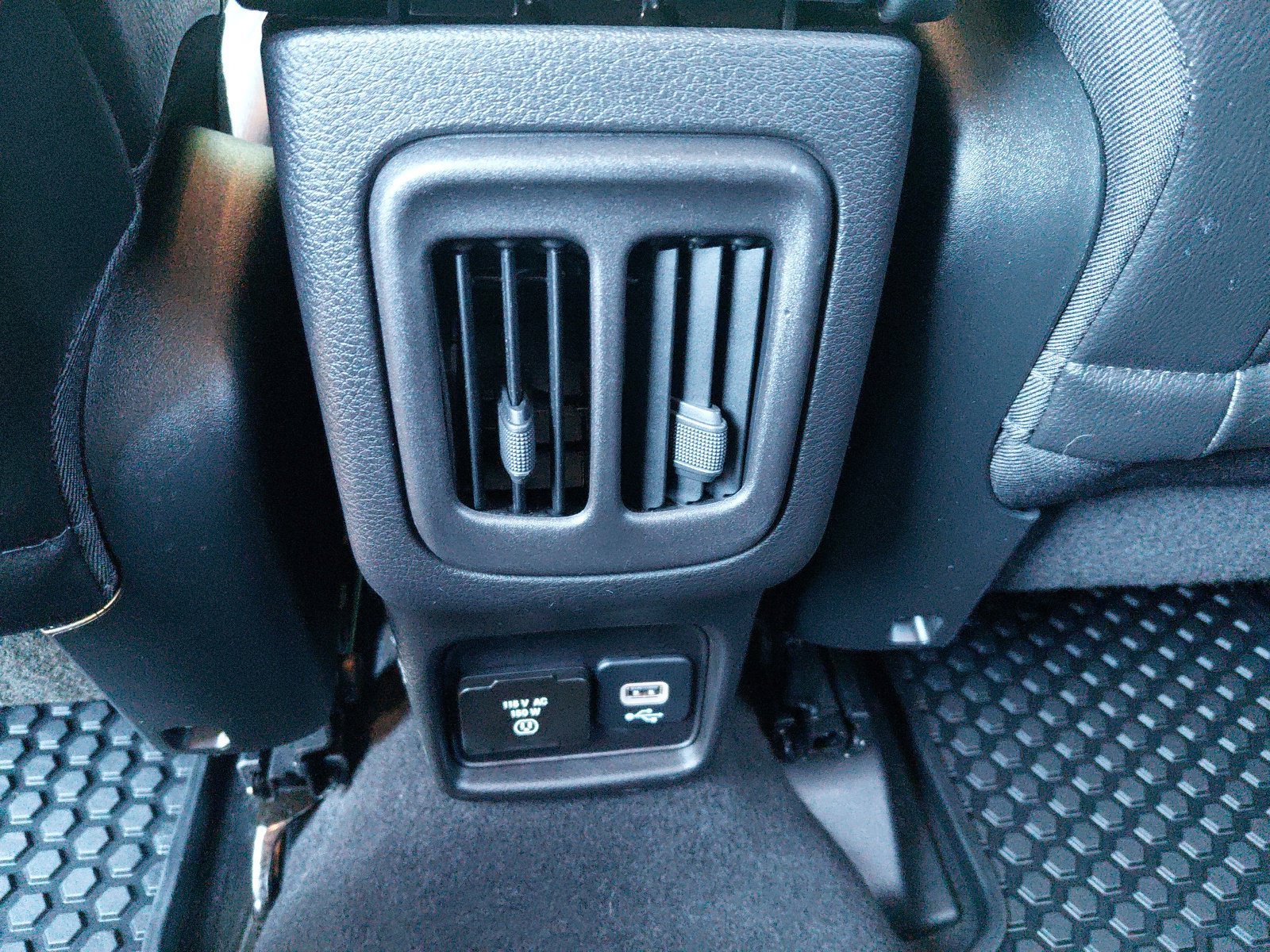 Used 2019 Jeep Compass Latitude w/ Popular Equipment Group AWD/4WD image 14
