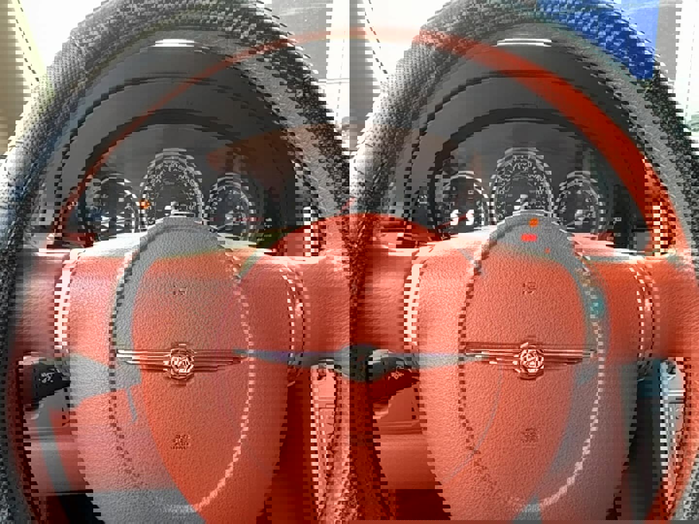 Used 2005 Chrysler Crossfire Limited image 16