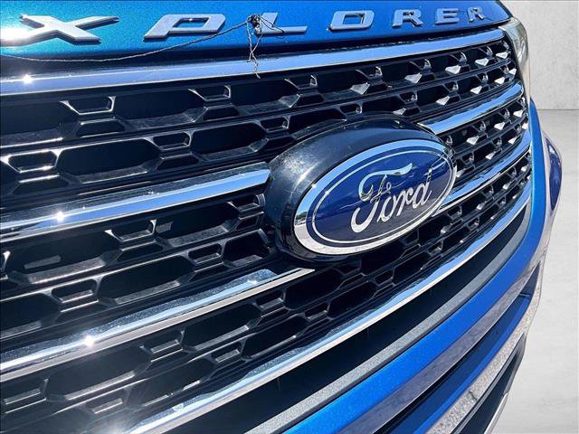 Used 2020 Ford Explorer XLT w/ Equipment Group 202A RWD image 29