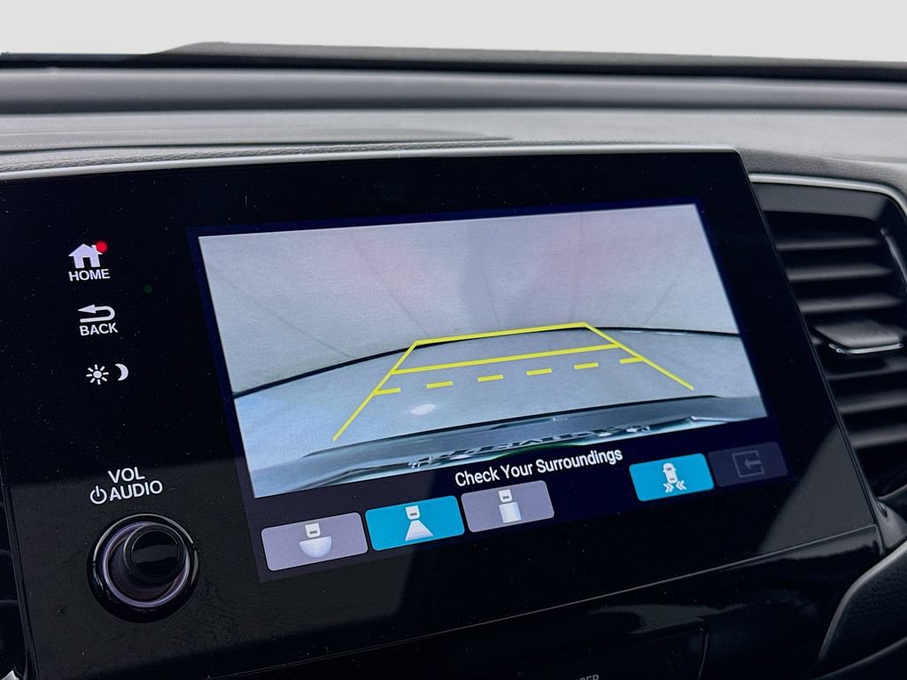 Certified 2025 Honda Passport Black Edition image 15