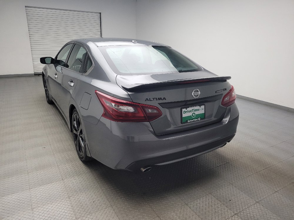Used 2018 Nissan Altima 2.5 SR w/ SR Midnight Edition FWD image 5