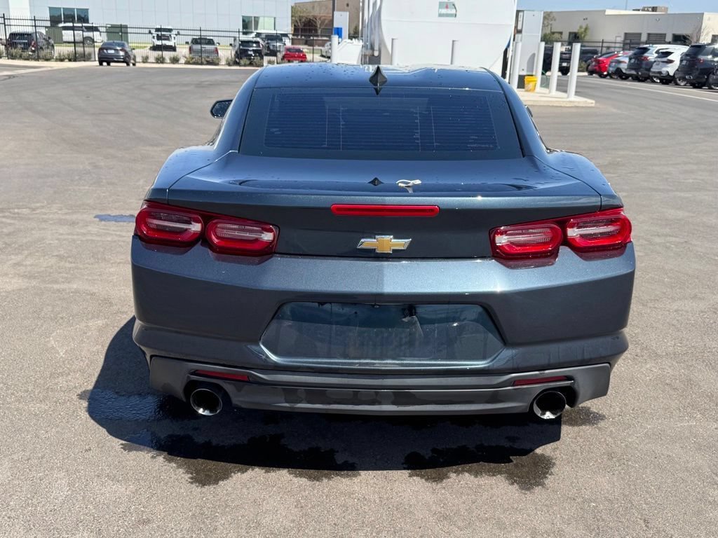 Used 2019 Chevrolet Camaro LT w/ Technology Package RWD image 10