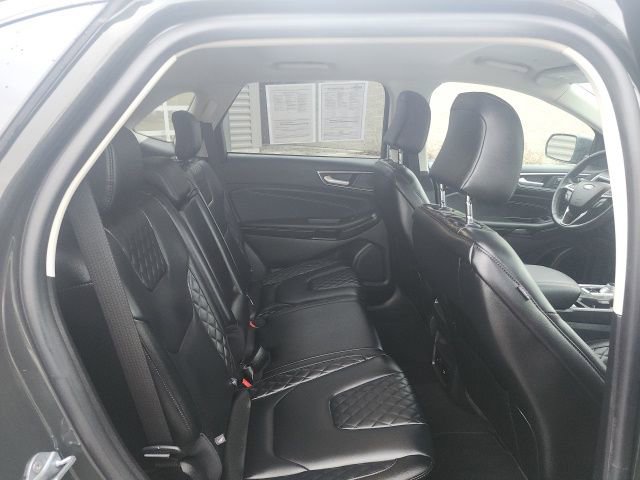 Used 2023 Ford Edge Titanium w/ Class II Trailer Tow Package image 14