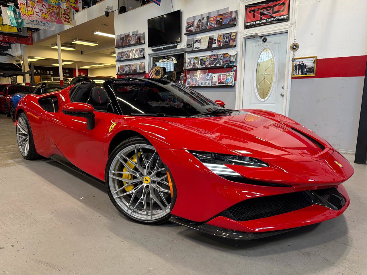 Used 2022 Ferrari SF90 Spider