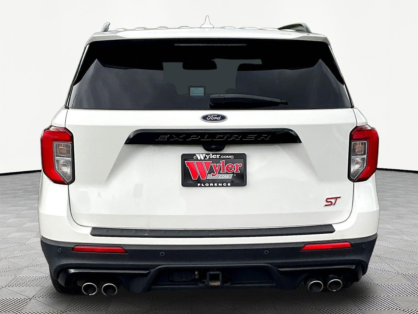Used 2020 Ford Explorer ST w/ Premium Technology Package AWD/4WD image 5