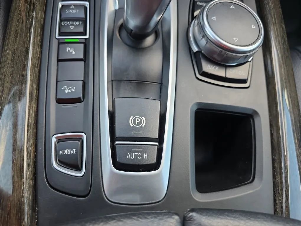 Used 2016 BMW X5 xDrive40e AWD/4WD image 40