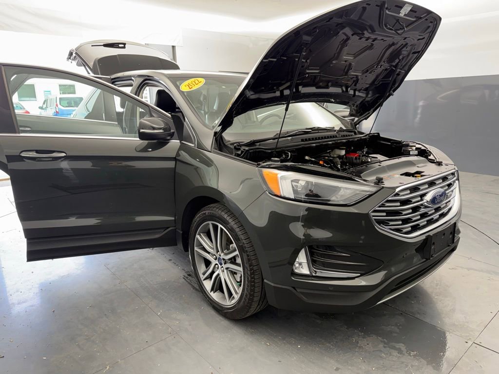 Used 2022 Ford Edge Titanium AWD/4WD image 14