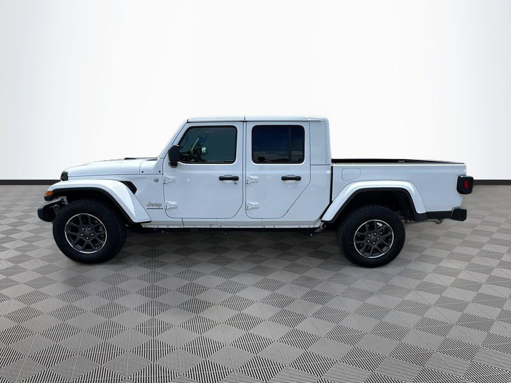 Used 2023 Jeep Gladiator Overland AWD/4WD image 9