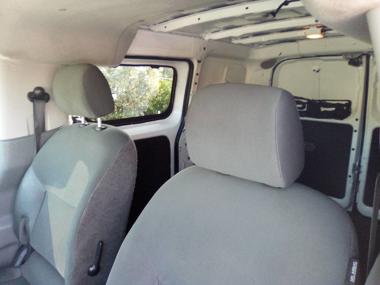 Used 2020 Nissan NV200 S image 10