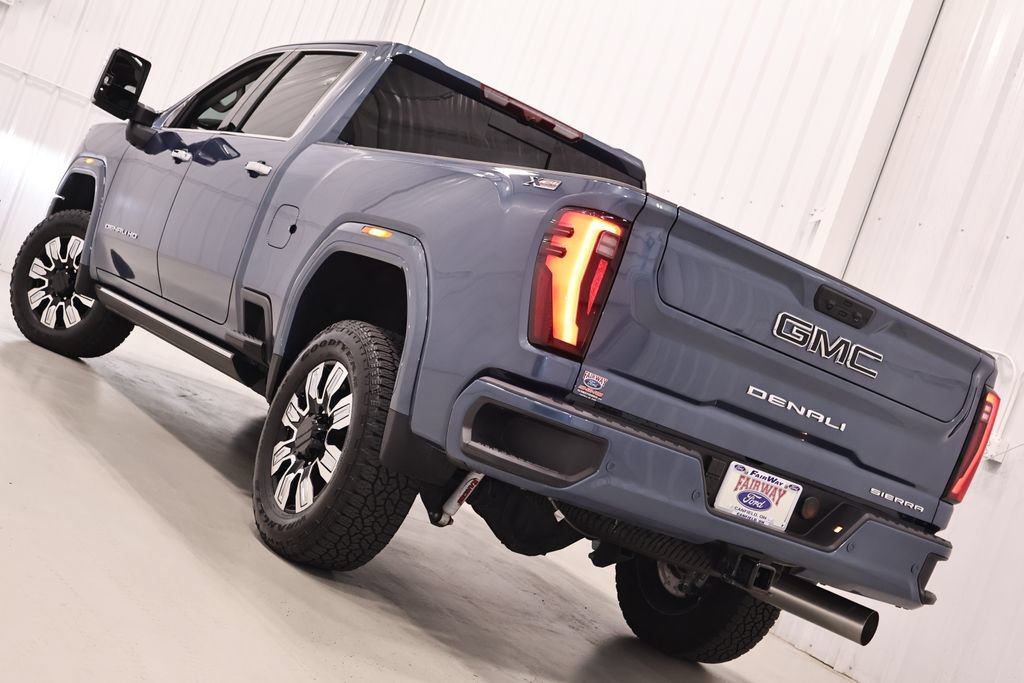 Used 2025 GMC Sierra 2500 Denali w/ Denali Reserve Package AWD/4WD image 38